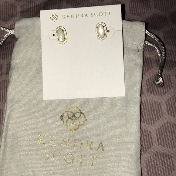 Kendra Scott Emery Gold Ivory - Picture 5 of 5